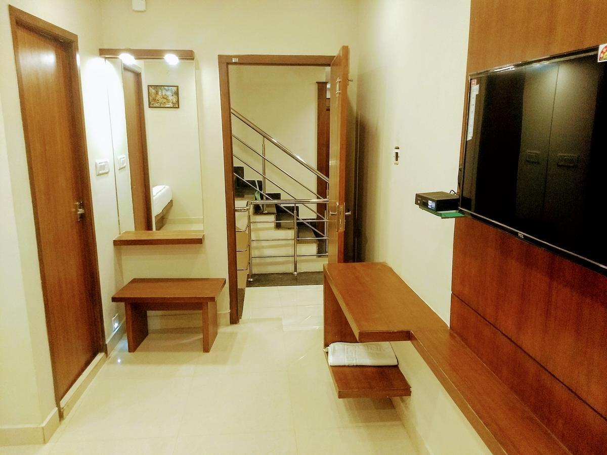 Olive Grand Hotel Chennai Luaran gambar